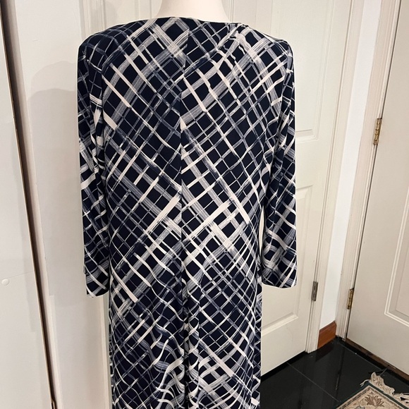 Tommy hilfiger Escada Elegant Black and White Patterned Dress suze 16 - Picture 7 of 12